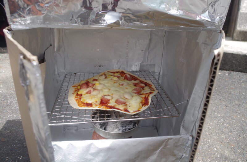 【予約優先】キャンプ料理★ダンボールでピザ作り